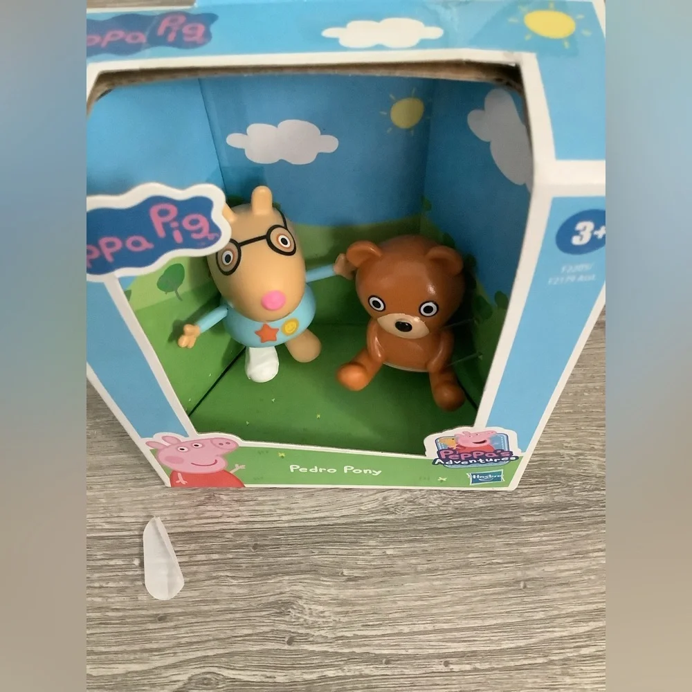 Peppa Pig Friend Figures - Assorted Set of 4 New in boxes never used or opened